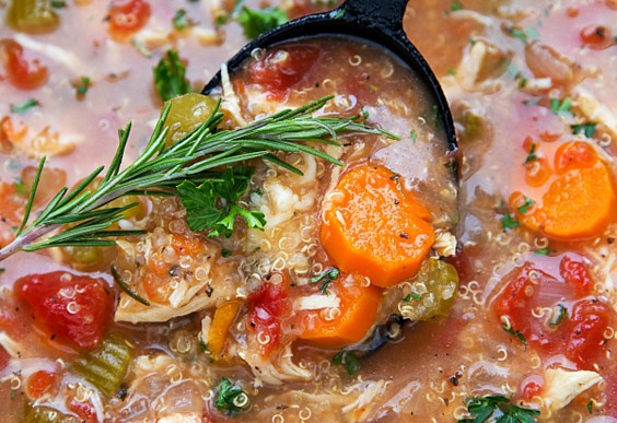 1. Crock-Pot Italian Chicken, Quinoa, and Vegetable Soup 