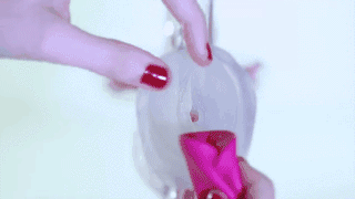 how do menstrual cups work