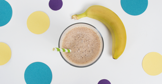 31 Healthy and Portable High-Protein Snacks: Chunky Monkey Shake