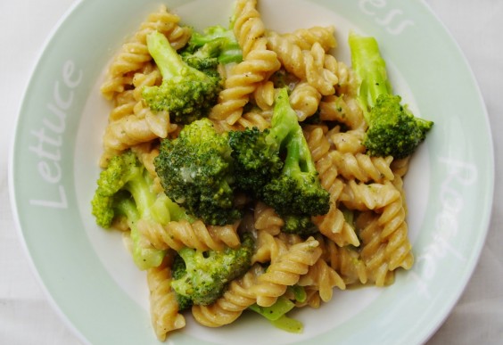 cheesy broccoli and pasta 1 - IS VOLKOREN PASTA ECHT GEZONDER?