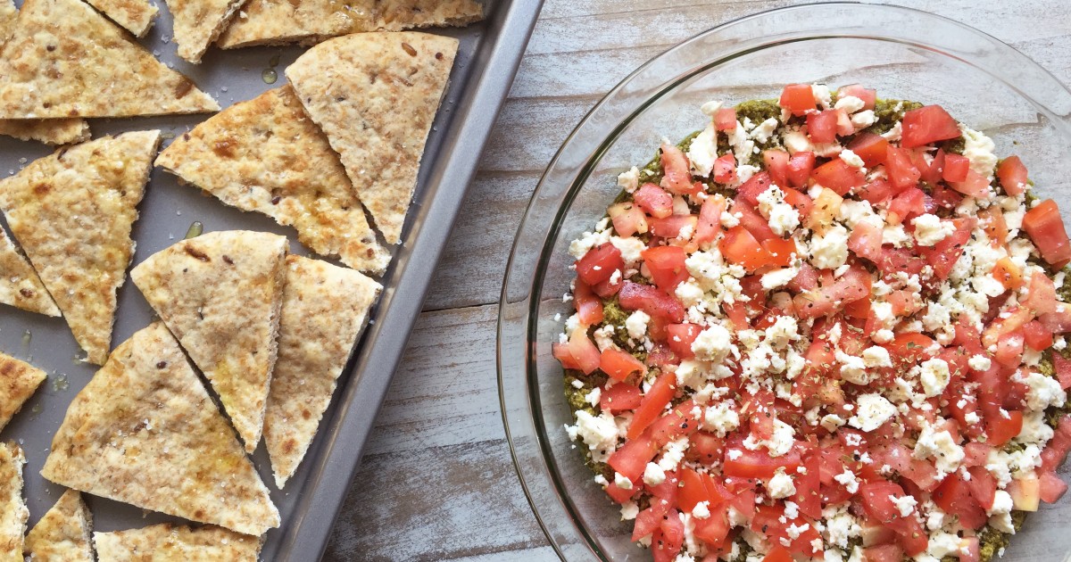 3Ingredient Pesto Tomato Dip and Pita Chips Greatist